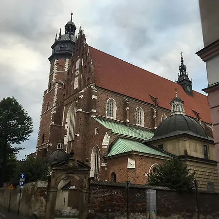 Studio Z Ogrodem Przy Starej Zajezdni Krakow Exterior photo